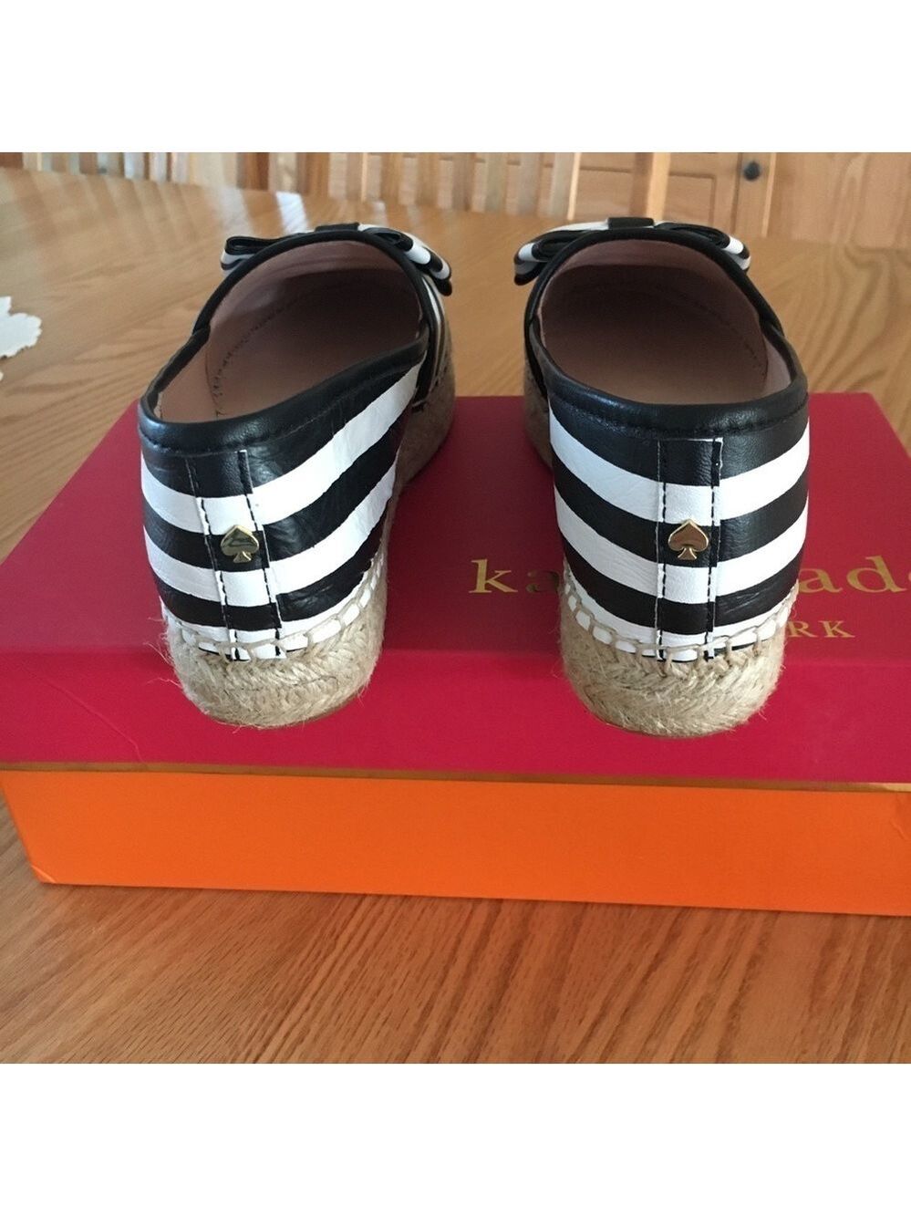 🌺 HOST PICK 🌺 Authentic Kate Spade leather espadrilles - Picture 7 of 8